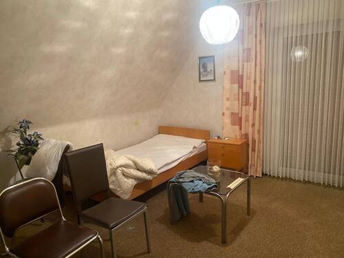 Schlafzimmer 3 - 