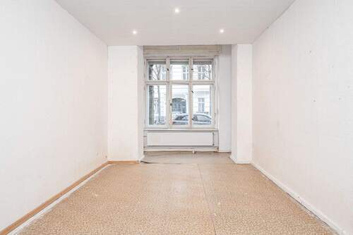 Durchgangszimmer 1 (1) - 