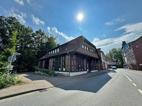 Außenansicht - Erdgeschoss-Gewerbefläche im Stadtzentrum von Soltau