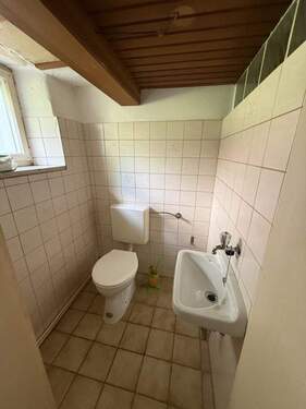 WC - 