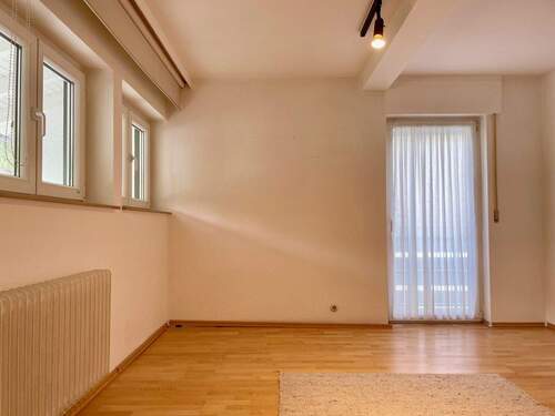 Zimmer 2 (OG) - 