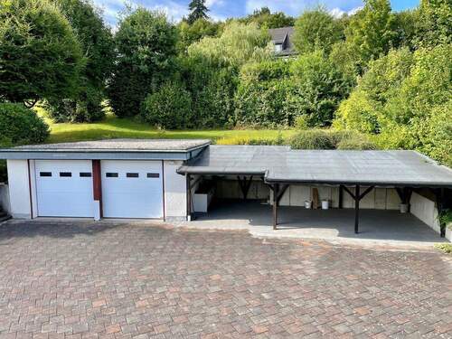 Ausblick vom OG in den Garten - 