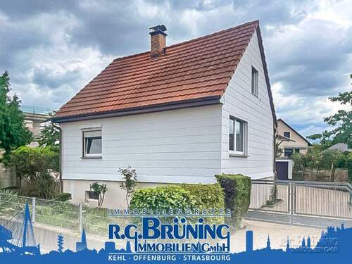 Haus mit Pool in Kehl zur Miete - Einfamilienhaus mit Pool in guter Lage in Kehl