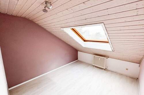 weit. Zimmer - Etagenwohnung mit 74,00 m&sup2; in Karlsruhe zum Kaufen