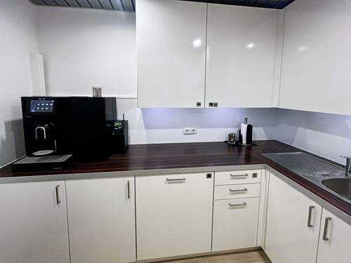 Property Image 7 - 