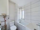 Bad - 2 Zimmer Etagenwohnung zur Miete in Rödental