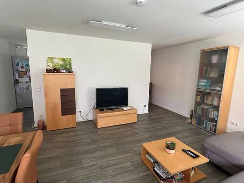 Wohnzimmer 3 - Reihenmittelhaus mit 130,00 m² in Eckental zum Kaufen