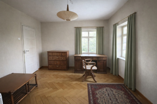 Zimmer EG 2 KI aufgeräumt - 