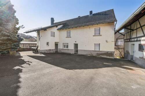 Vordere Hausansicht - 