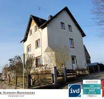 Familiendomizil mit großzügigem Nebengebäude Nähe Hachenburg - Wied