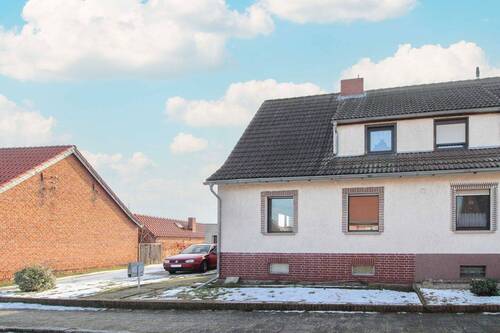 Außenansicht straßenseitig - 