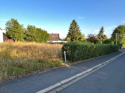 Bauplatz - Grundstück zum Kaufen in Effeltrich