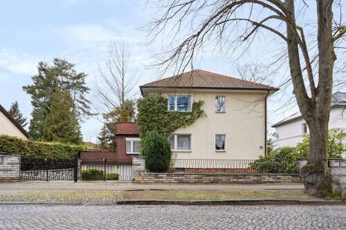 Bild 1 - Wohnen wie im eigenen Haus - mit Garten, Terrasse und Tiefgarage