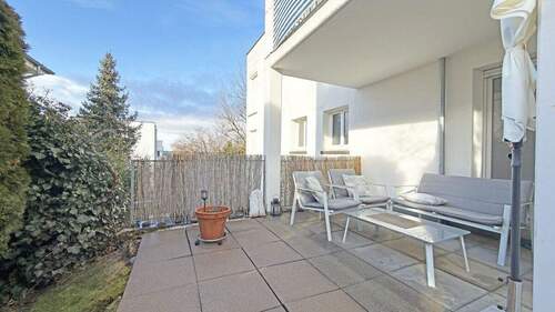 Terrasse - 2 Zimmer Etagenwohnung in Reutlingen