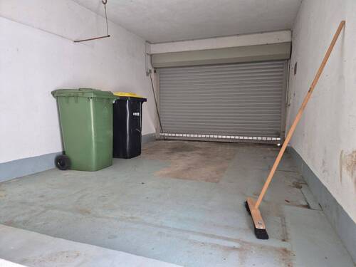 Garage (2) - 
