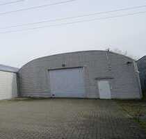 Beheizbare Lager- und Produktionshalle mit Rolltor in Ratingen-Tiefenbroich