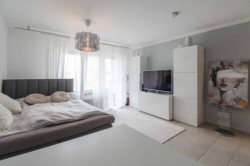 IMG_2705 - Helle 1-Zimmer-Wohnung mit Balkon, Aufzug und Tiefgaragenstellplatz in Aidlingen