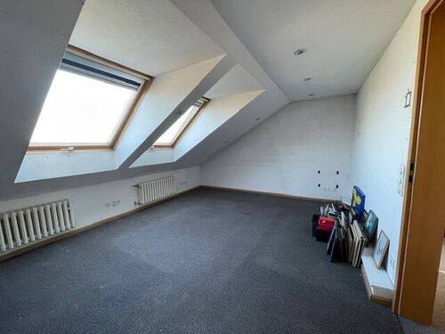 Schlafzimmer DG - 