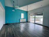 Wohnzimmer Wohnung rechts - 