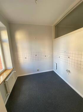 sep. Küche - 2 Zimmer Etagenwohnung zur Miete in Leipzig