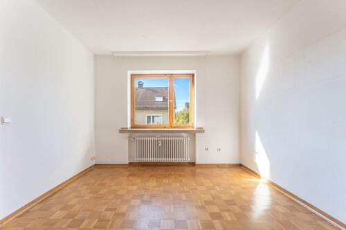 Zimmer neben dem Schlafzimmer - 