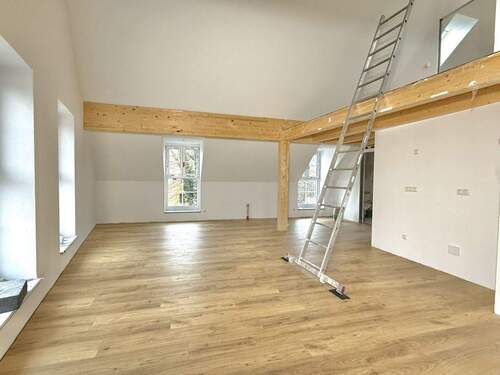 Wohnbereich - 3 Zimmer Etagenwohnung zur Miete in Erding