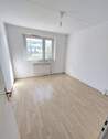 Zimmer 2 - 