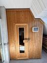und eine Sauna ist auch vorhanden - 