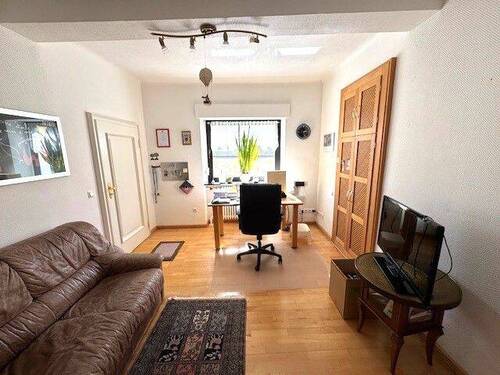 Arbeitszimmer im EG - 