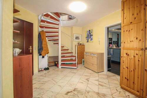 Eingangsbereich - Einfamilienhaus in Bonn zum Kaufen