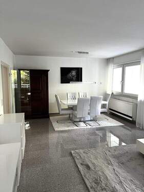 Bild 2 - 4 Zimmer Etagenwohnung zum Kaufen in Essen