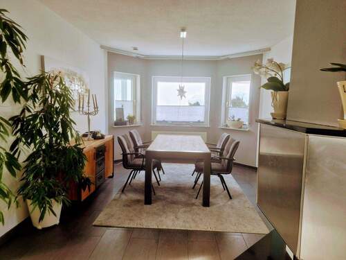 Wohn- und Essbereich - 