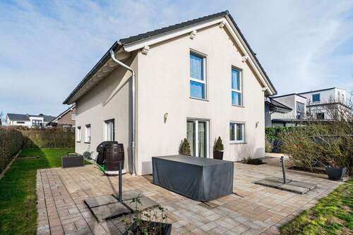 Großzügige Terrasse - 