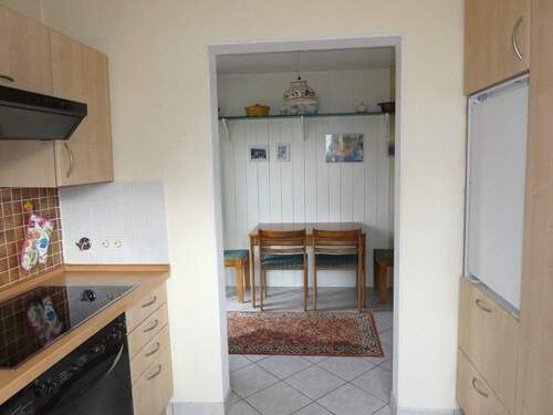 Praktische Essecke/Wirtschaftsraum mit Gartenzugang - 