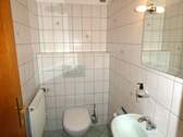 Gefliestes Gäste-WC EG - 