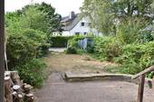 Blick von der Terrasse in Garten - 