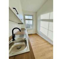 TOP Lage, Weitblick, sanierter Altbau,sehr hell ,SW Balkon,EBK - Schwerin Schelfstadt