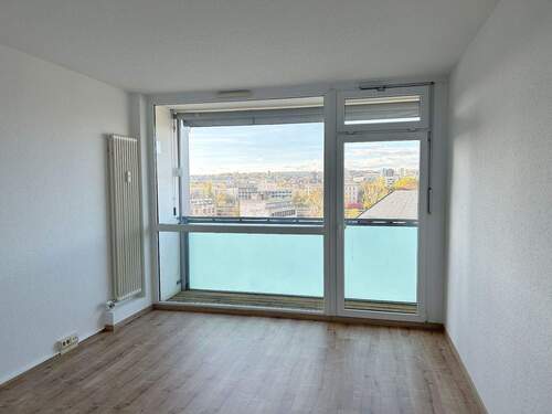 Wohnen - 2 Zimmer Etagenwohnung in Dresden