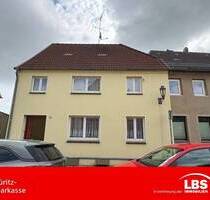 Innenstadt, Garage und Hofeinfahrt - Röbel