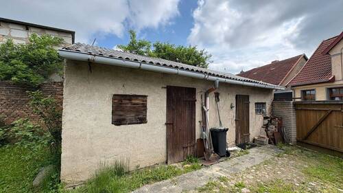 Nebengelass mit Garage - Reihenendhaus mit 80,00 m&sup2; in Röbel zum Kaufen