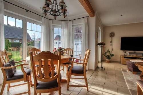 Wintergarten - 4 Zimmer Einfamilienhaus zum Kaufen in Heiligenhafen