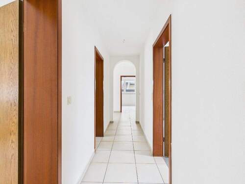 Flur EG-Einheit - 8 Zimmer Mehrfamilienhaus, Wohnhaus in Hamm