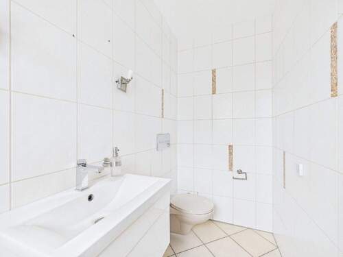 Gäste-WC EG-Einheit - 