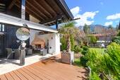 Überdachte Terrasse mit Außenkamin - 