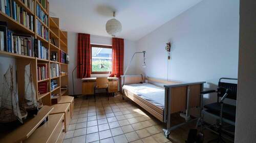 Zimmer Erdgeschoss - 