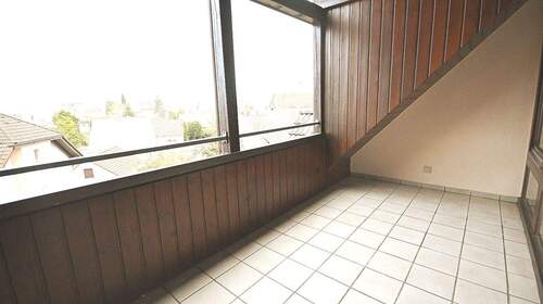 ...mit überdachter Loggia - Etagenwohnung mit 57,10 m&sup2; in Altdorf zum Kaufen