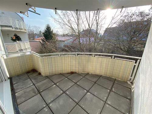 großer Balkon - Wurzen* geräumige 3 Zi. Wohnung * Mietfrei für eigene Renovierung* 2 Bäder* Balkon