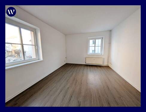 Wohnen - **DEIN NEUES ZUHAUSE in der östlichen Altstadt** Helle 2-Zimmer-Wohnung mit Tageslichtbad