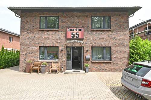 Front - 6 Zimmer Hotel, Pension, Gasthof zum Kaufen in Quickborn