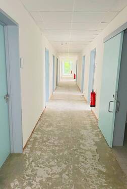 Beispiel Gang Starnberg - Büro in Starnberg